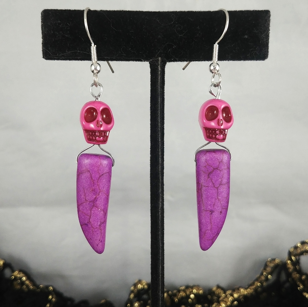 Halloween earrings Pink skull purple Spike / Talon